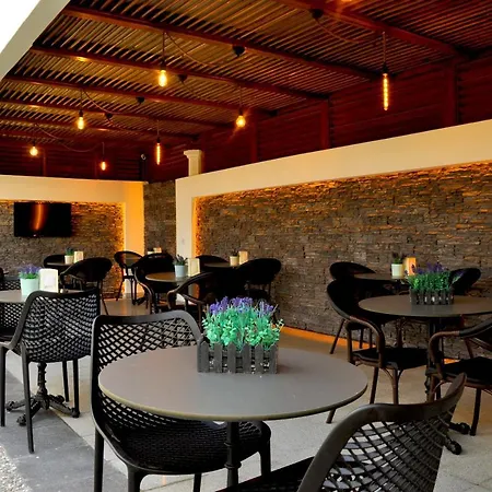 Happy Family Apartmanhotel