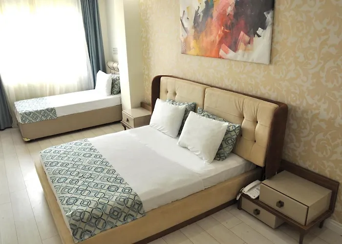 Aparthotel Happy Family 3*